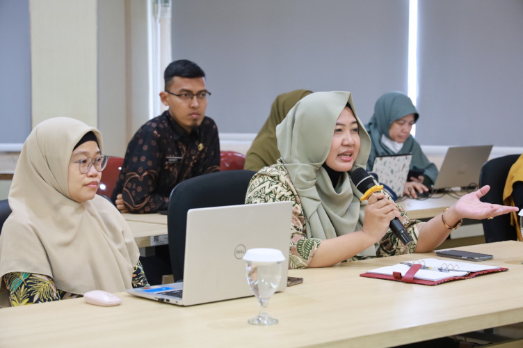 Bahan Bakar Rumah Tangga, Bawang Merah, dan Beras Menjadi Penyumbang Inflasi di Jawa Barat